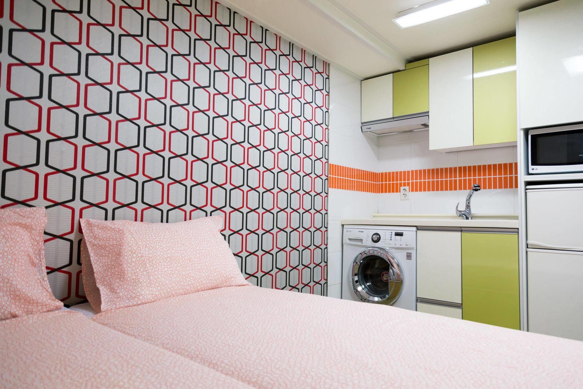 Zaza Backpackers Guest house Seoul
