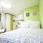 Zaza Backpackers Hostel