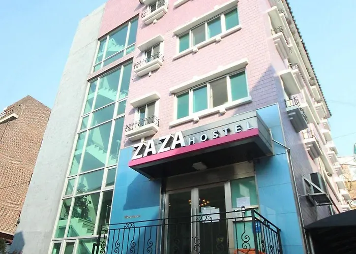 Zaza Backpackers Hostel