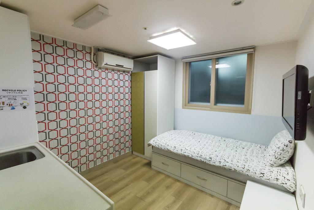 Zaza Backpackers Guest house 2*